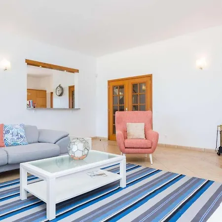Zinha Villa *
